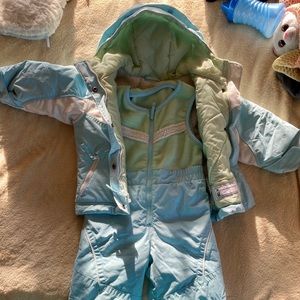*SOLD* Columbia Two Piece Snow Set